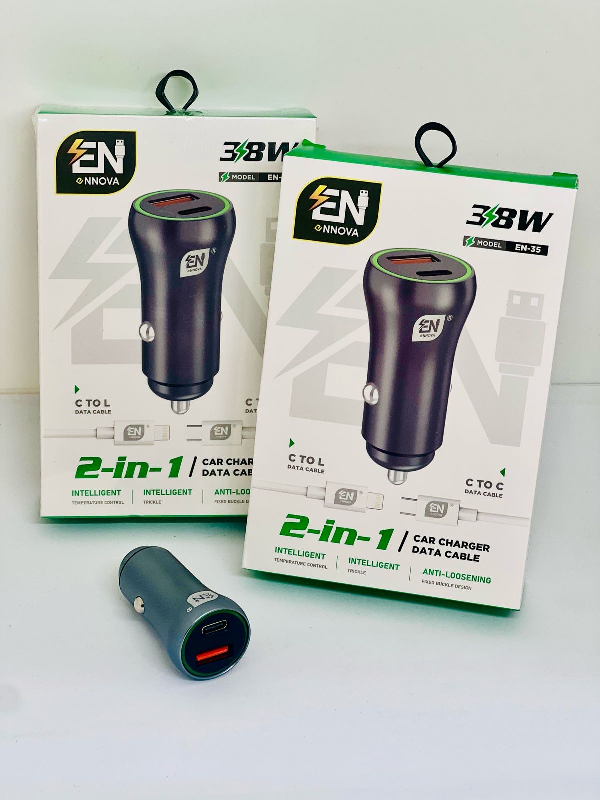 ENNOVA 2-in-1 Car Charger with Data Cable